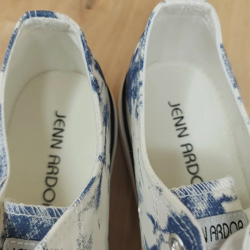 JENN ARDOR Women's‎ Sneakers Sz 9 M Low Top Lace-Up Classic Casual Shoes